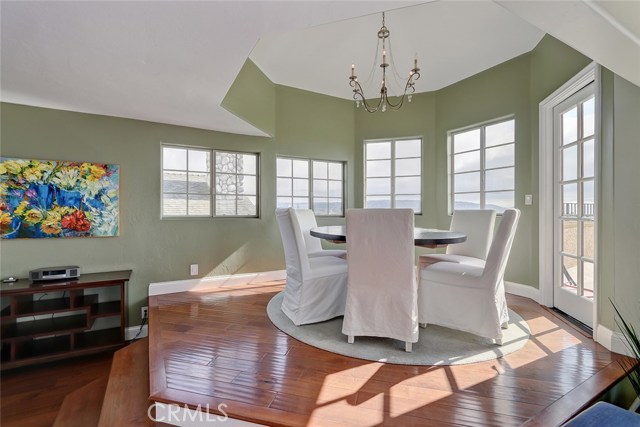 506 Helberta Avenue, Redondo Beach, California 90277, 3 Bedrooms Bedrooms, ,2 BathroomsBathrooms,Residential,Sold,Helberta,SB19050182