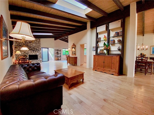 1129 Via Zumaya, Palos Verdes Estates, California 90274, 4 Bedrooms Bedrooms, ,3 BathroomsBathrooms,Residential,Sold,Via Zumaya,PW21178054