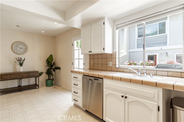 1916 Mathews Avenue, Redondo Beach, California 90278, 2 Bedrooms Bedrooms, ,2 BathroomsBathrooms,Residential,Sold,Mathews,SB20143116