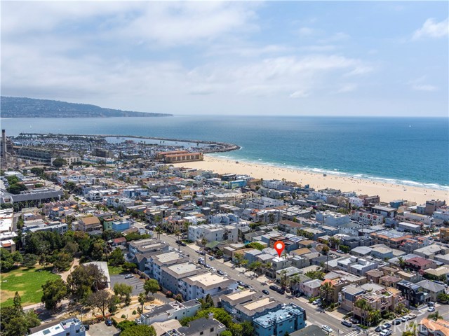 507 Monterey Boulevard, Hermosa Beach, California 90254, 3 Bedrooms Bedrooms, ,2 BathroomsBathrooms,Residential,Sold,Monterey,SB20119447