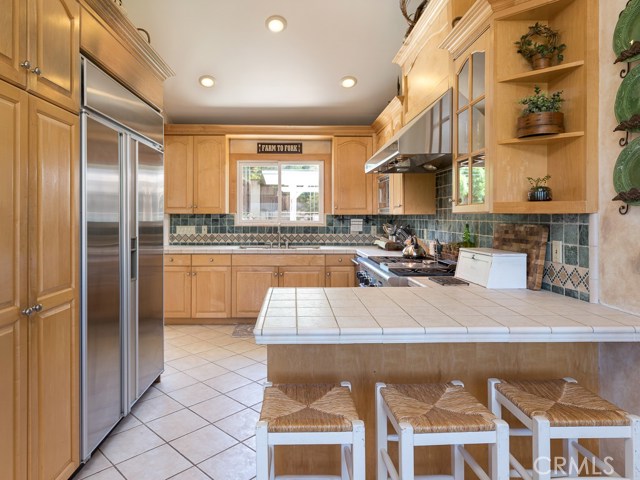 8 Hitching Post Drive, Rolling Hills Estates, California 90274, 4 Bedrooms Bedrooms, ,3 BathroomsBathrooms,Residential,Sold,Hitching Post,PV19180515