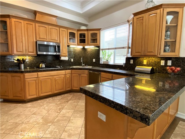 1916 Ruhland Avenue, Redondo Beach, California 90278, 4 Bedrooms Bedrooms, ,2 BathroomsBathrooms,Residential,Sold,Ruhland,SB20155970