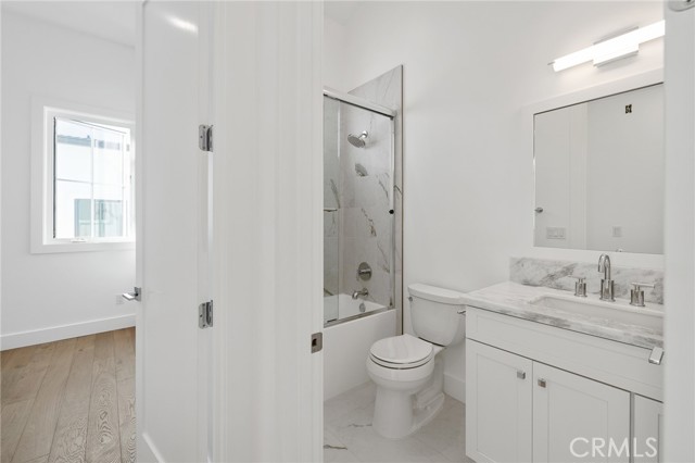 2114 Carnegie Lane, Redondo Beach, California 90278, 5 Bedrooms Bedrooms, ,5 BathroomsBathrooms,Residential,Sold,Carnegie,SB21029728