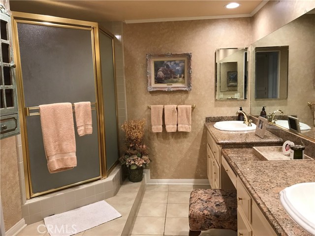 37 Oaktree Lane, Rolling Hills Estates, California 90274, 2 Bedrooms Bedrooms, ,3 BathroomsBathrooms,Residential,Sold,Oaktree,PV17081365