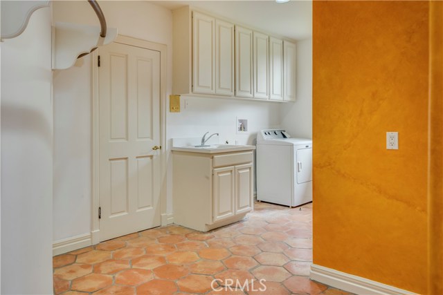 1429 Via Zumaya, Palos Verdes Estates, California 90274, 5 Bedrooms Bedrooms, ,6 BathroomsBathrooms,Residential,Sold,Via Zumaya,PV18119297