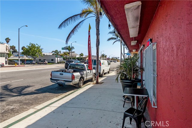 La Brea, 90301, ,For Sale,La Brea,SB20149508