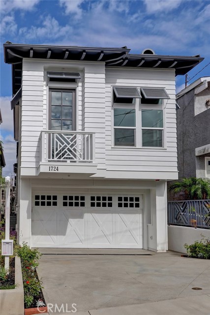 1724 Steinhart Avenue, Redondo Beach, California 90278, 4 Bedrooms Bedrooms, ,3 BathroomsBathrooms,Residential,Sold,Steinhart,SB18241536