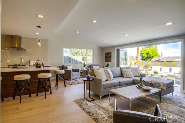 27524 Longhill Drive, Rancho Palos Verdes, California 90275, 3 Bedrooms Bedrooms, ,2 BathroomsBathrooms,Residential,Sold,Longhill,SB18013703