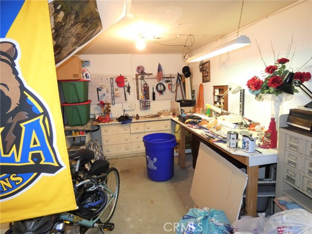 3505 Crest Drive, Manhattan Beach, California 90266, 3 Bedrooms Bedrooms, ,2 BathroomsBathrooms,Residential,Sold,Crest,SB19143125