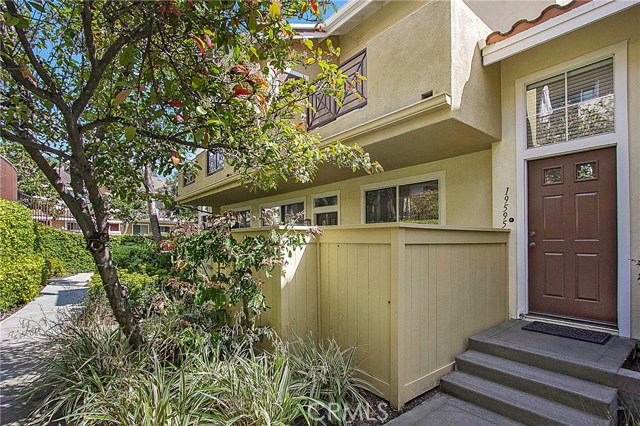 Photo of 19595 Orviento Drive, Lake Forest, CA 92679