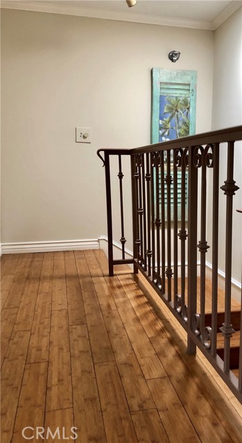 433 2ND Street, Hermosa Beach, California 90254, 3 Bedrooms Bedrooms, ,2 BathroomsBathrooms,Residential,Sold,2ND Street,SB18113035