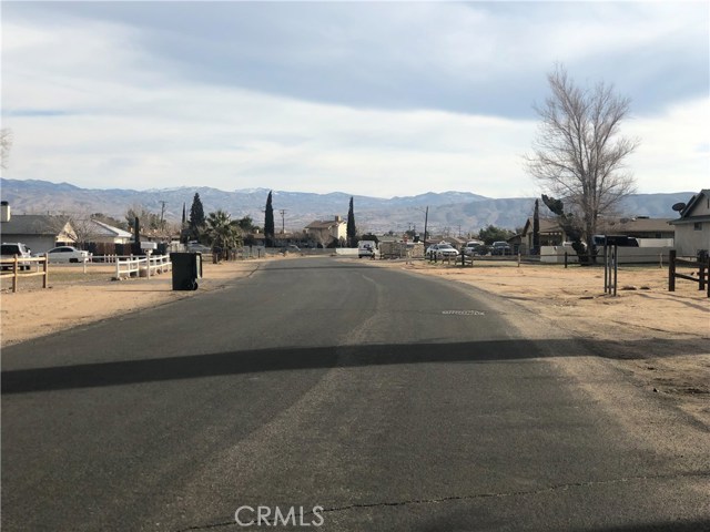 Yakima Road