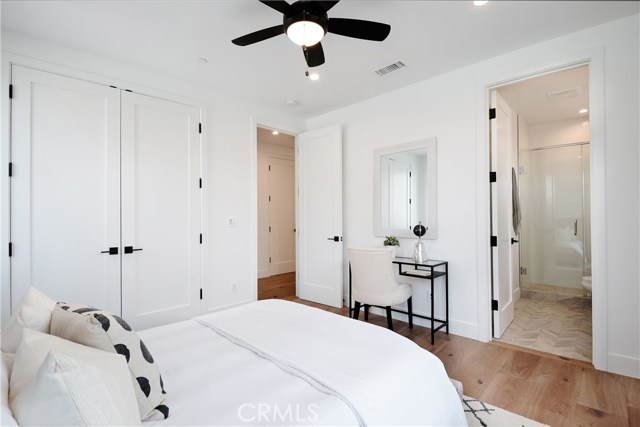 617 31st Street, Manhattan Beach, California 90266, 7 Bedrooms Bedrooms, ,2 BathroomsBathrooms,Residential,Sold,31st,SB20084953