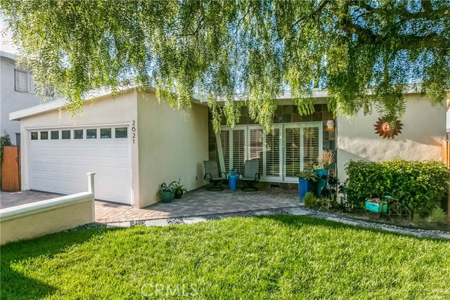 2621 Voorhees Avenue, Redondo Beach, California 90278, 3 Bedrooms Bedrooms, ,2 BathroomsBathrooms,Residential,Sold,Voorhees,SB17083243