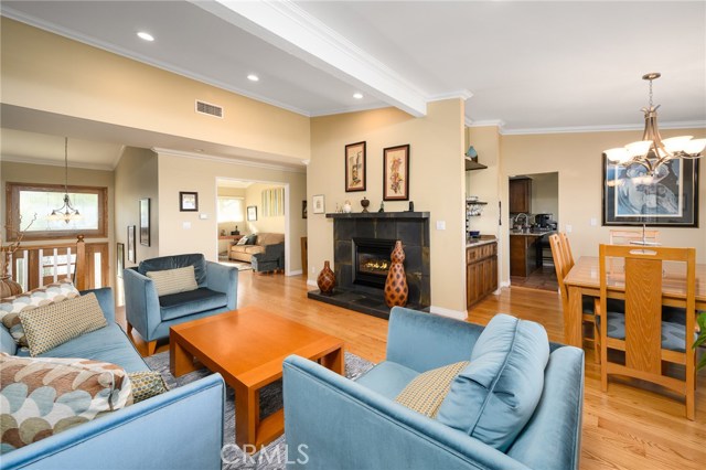 15 Oaktree Lane, Rolling Hills Estates, California 90274, 3 Bedrooms Bedrooms, ,1 BathroomBathrooms,Residential,Sold,Oaktree,PV19262443