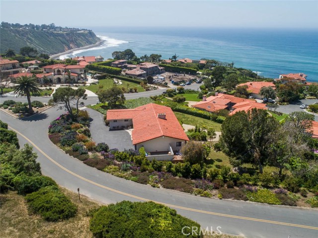 720 Paseo Del Mar, Palos Verdes Estates, California 90274, 3 Bedrooms Bedrooms, ,1 BathroomBathrooms,Residential,Sold,Paseo Del Mar,SB17060491