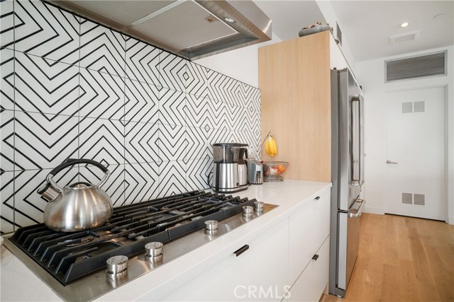 1150 Rowell Avenue, Manhattan Beach, California 90266, 3 Bedrooms Bedrooms, ,1 BathroomBathrooms,Residential,Sold,Rowell,SB19060647