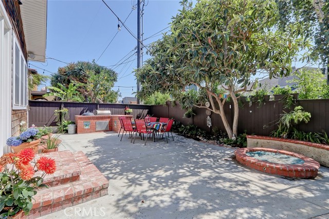 2817 May Avenue, Redondo Beach, California 90278, 3 Bedrooms Bedrooms, ,2 BathroomsBathrooms,Residential,Sold,May,SB21125309