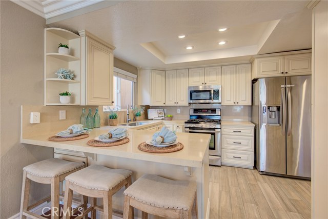 Gorgeous fully remodeled kitchen with ALL appliances included