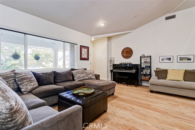 2817 May Avenue, Redondo Beach, California 90278, 3 Bedrooms Bedrooms, ,2 BathroomsBathrooms,Residential,Sold,May,SB21125309