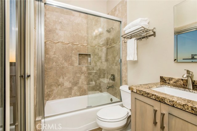 126 El Porto Street, Manhattan Beach, California 90266, 4 Bedrooms Bedrooms, ,4 BathroomsBathrooms,Residential,Sold,El Porto,SB21009548