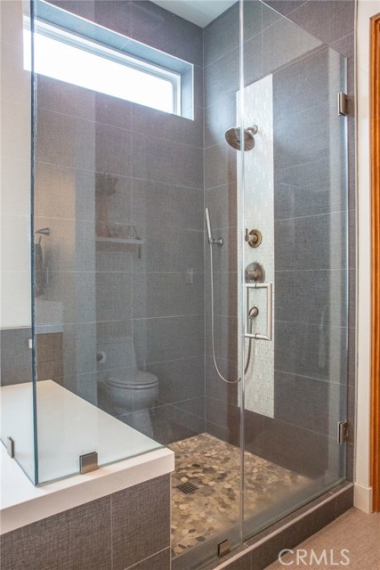 2108 Gates, Redondo Beach, California 90278, 4 Bedrooms Bedrooms, ,3 BathroomsBathrooms,Residential,Sold,Gates,SB20109277