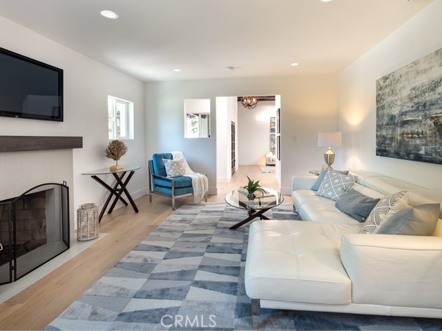 3616 Laurel Avenue, Manhattan Beach, California 90266, 3 Bedrooms Bedrooms, ,2 BathroomsBathrooms,Residential,Sold,Laurel,SB18252595