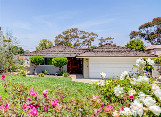 4137 Via Nivel, Palos Verdes Estates, California 90274, 3 Bedrooms Bedrooms, ,2 BathroomsBathrooms,Residential,Sold,Via Nivel,SB21119698