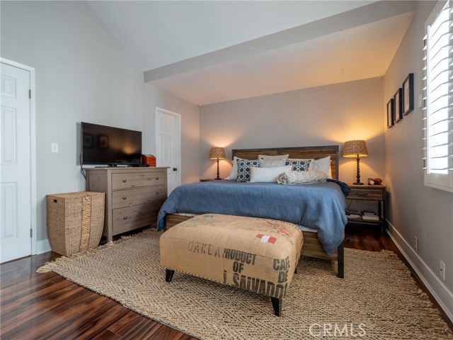 1304 12th Street, Manhattan Beach, California 90266, 2 Bedrooms Bedrooms, ,2 BathroomsBathrooms,Residential,Sold,12th,SB20056135