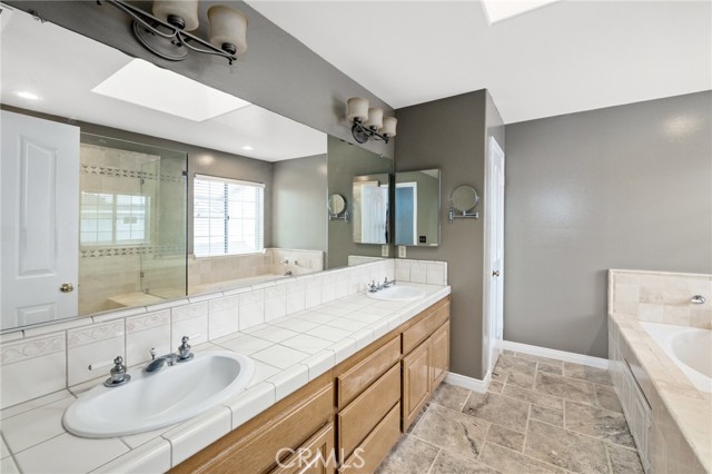2503 Rindge Lane, Redondo Beach, California 90278, 4 Bedrooms Bedrooms, ,2 BathroomsBathrooms,Residential,Sold,Rindge,SB21099186