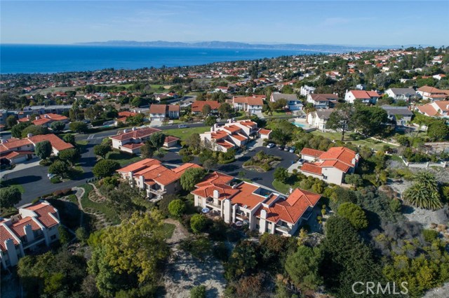 8 Peartree Lane, Rolling Hills Estates, California 90274, 2 Bedrooms Bedrooms, ,2 BathroomsBathrooms,Residential,Sold,Peartree,PV18179974