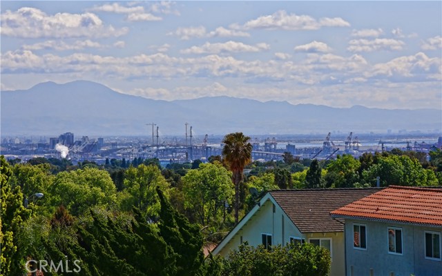 4215 Rousseau Lane, Palos Verdes Peninsula, California 90274, 4 Bedrooms Bedrooms, ,3 BathroomsBathrooms,Residential,Sold,Rousseau,SB20060171