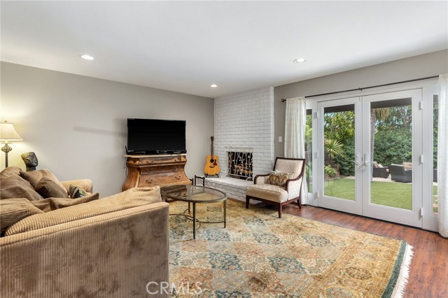 706 Anderson Street, Manhattan Beach, California 90266, 3 Bedrooms Bedrooms, ,2 BathroomsBathrooms,Residential,Sold,Anderson,SB21117273