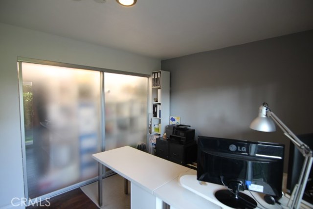 2200 Mathews Avenue, Redondo Beach, California 90278, 3 Bedrooms Bedrooms, ,2 BathroomsBathrooms,Residential,Sold,Mathews,SB17088942