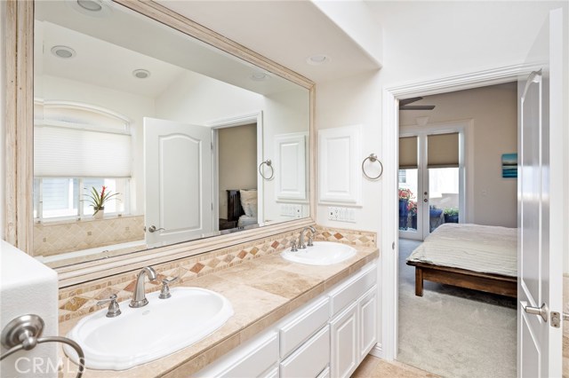 320 Prospect Avenue, Hermosa Beach, California 90254, 4 Bedrooms Bedrooms, ,3 BathroomsBathrooms,Residential,Sold,Prospect,SB20151281