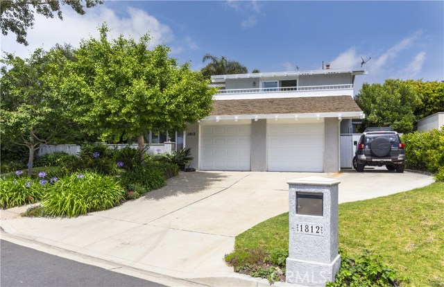 1812 Via Estudillo, Palos Verdes Estates, California 90274, 4 Bedrooms Bedrooms, ,3 BathroomsBathrooms,Residential,Sold,Via Estudillo,SB17065714