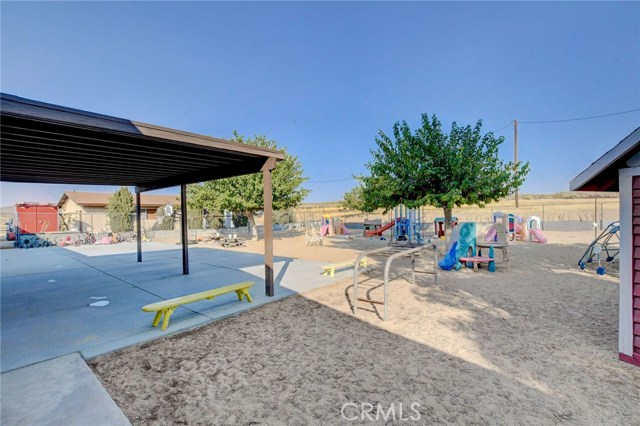 National Trails, 92342, ,Commercial,For Sale,National Trails,CV20180821