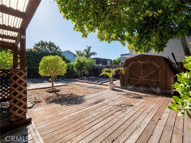 117 Helberta Avenue, Redondo Beach, California 90277, 4 Bedrooms Bedrooms, ,4 BathroomsBathrooms,Residential,Sold,Helberta,SB20097493