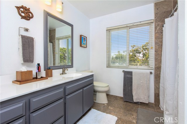 702 Maria Avenue, Redondo Beach, California 90277, 4 Bedrooms Bedrooms, ,2 BathroomsBathrooms,Residential,Sold,Maria,SB19137307