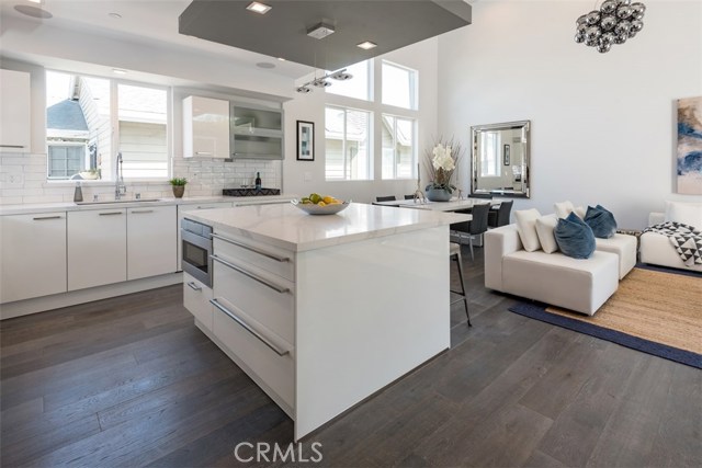 2415 Rockefeller Lane, Redondo Beach, California 90278, 4 Bedrooms Bedrooms, ,4 BathroomsBathrooms,Residential,Sold,Rockefeller,PV18200406
