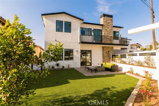 2213 Speyer Lane, Redondo Beach, California 90278, 4 Bedrooms Bedrooms, ,3 BathroomsBathrooms,Residential,Sold,Speyer,SB18079012