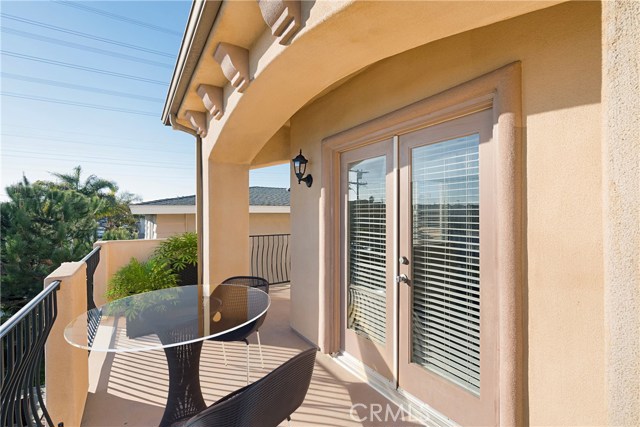 Virtually staged wrap around balcony