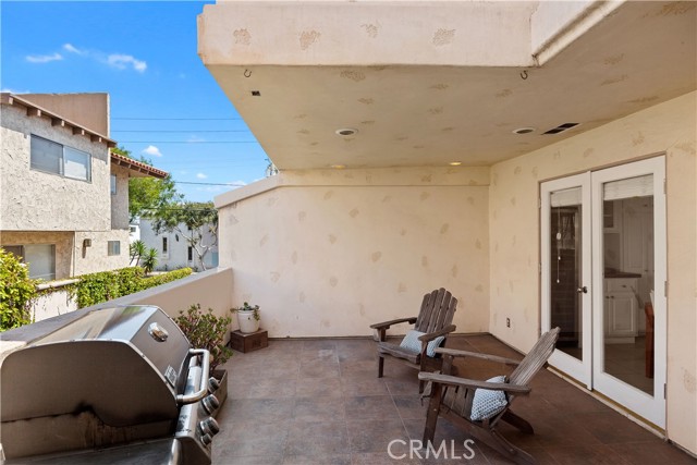 1903 Grant Avenue, Redondo Beach, California 90278, 3 Bedrooms Bedrooms, ,2 BathroomsBathrooms,Residential,Sold,Grant,SB21132416