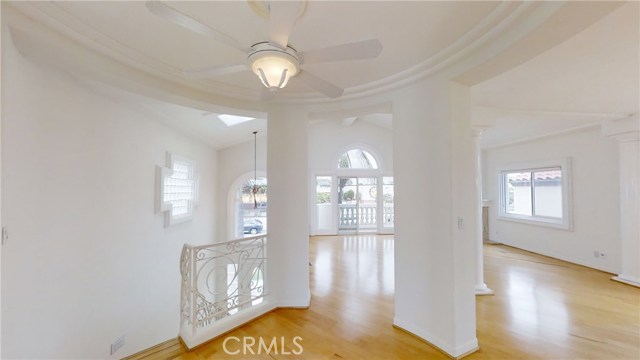 625 Lucia Avenue, Redondo Beach, California 90277, 3 Bedrooms Bedrooms, ,2 BathroomsBathrooms,Residential,Sold,Lucia,SB20075616