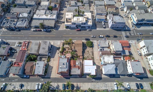 3905 Crest Drive, Manhattan Beach, California 90266, ,Residential Income,Sold,Crest,SB18269469