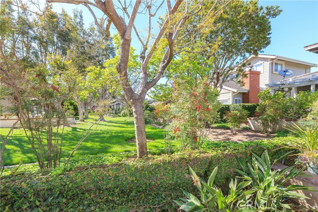 11 Evergreen Lane, Manhattan Beach, California 90266, 3 Bedrooms Bedrooms, ,2 BathroomsBathrooms,Residential,Sold,Evergreen,SB19068219