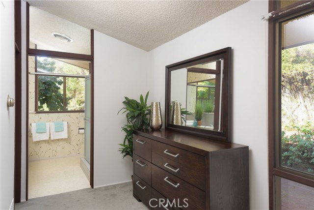 2917 Palos Verdes Drive, Palos Verdes Estates, California 90274, 4 Bedrooms Bedrooms, ,1 BathroomBathrooms,Residential,Sold,Palos Verdes,SB18027139