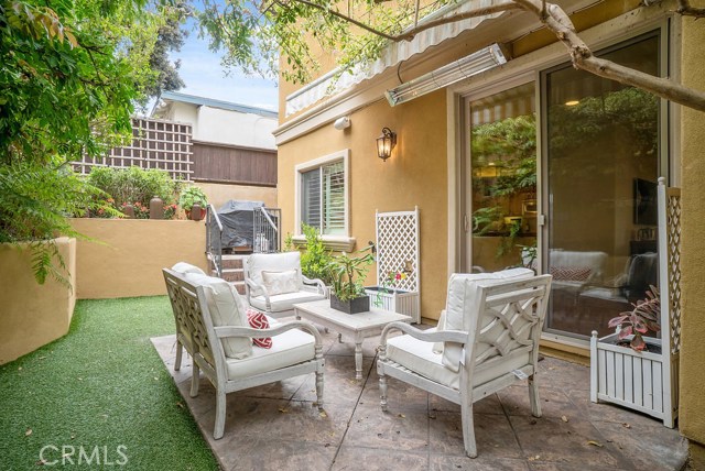 1916 Nelson Avenue, Redondo Beach, California 90278, 4 Bedrooms Bedrooms, ,3 BathroomsBathrooms,Residential,Sold,Nelson,SB18103088