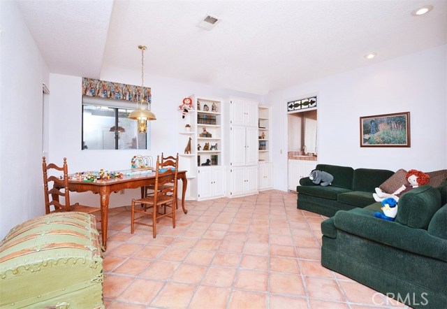 Bonus Room or 4th Bedroom