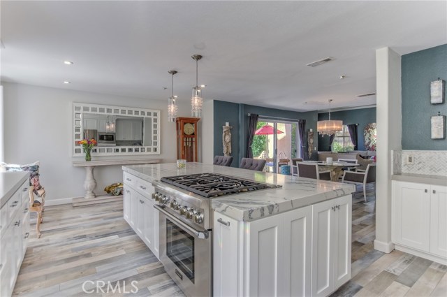 301 Diamond Street, Redondo Beach, California 90277, 3 Bedrooms Bedrooms, ,2 BathroomsBathrooms,Residential,Sold,Diamond,PV19005386